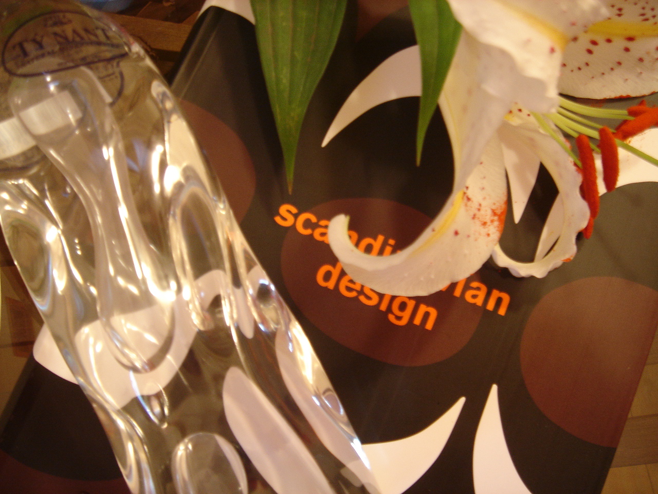 �{�g���f�U�C��